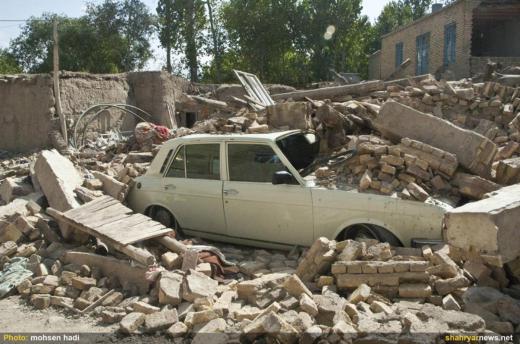 در طول صد سال گذشته ۱۰۶ زلزله در ایران رخ داده که ۱۲ میلیارد دلار خسارت به‌دنبال داشته است